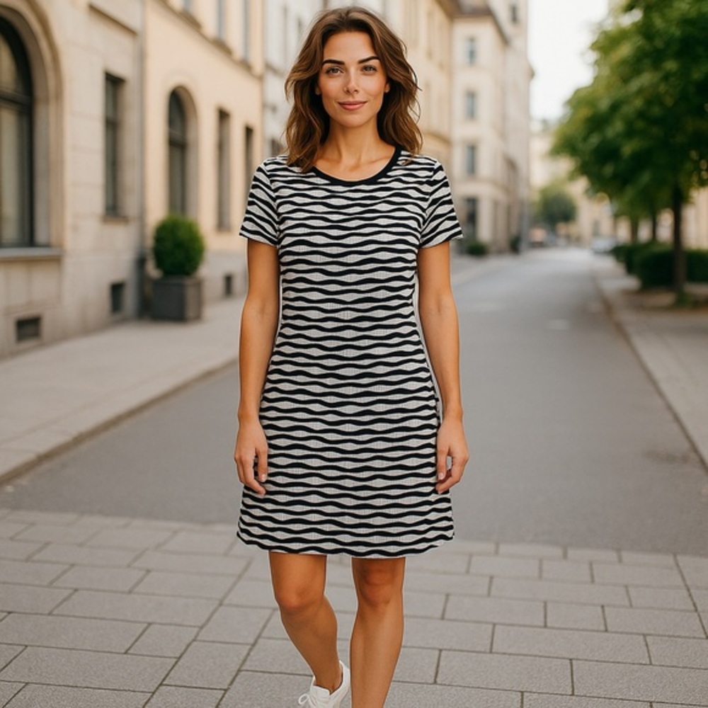 New York & Company Abstract Striped Black and White Dress Size‎ XL NWT